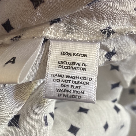 LOFT Diamond Print Blouse - Picture 7 of 7